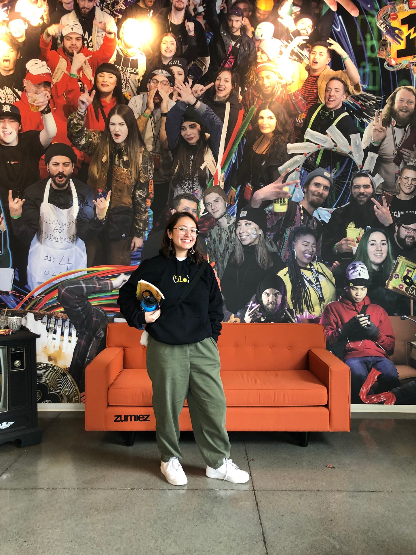 (51🍋) | Black Hoody