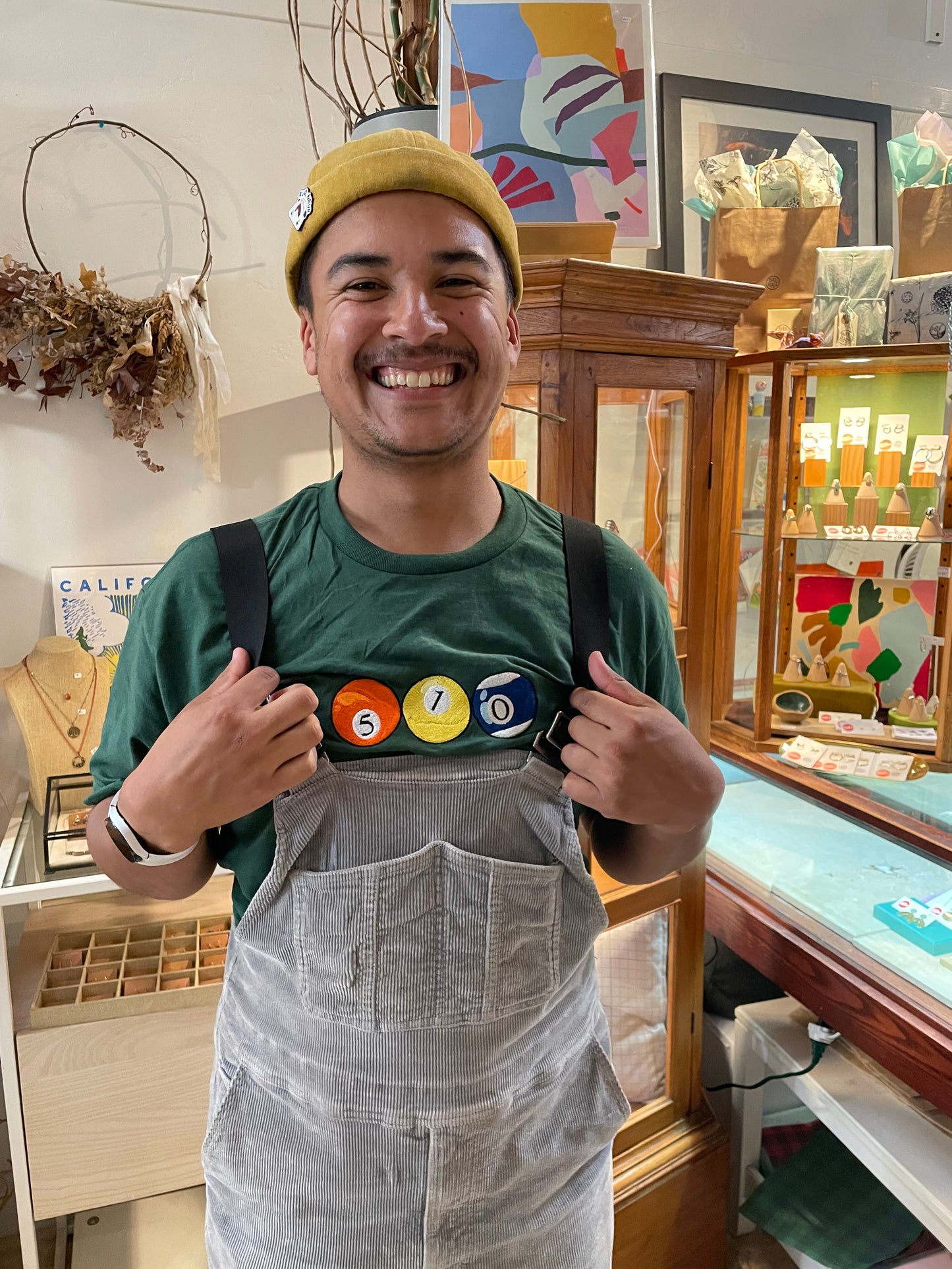 510 Pool Balls | Green Unisex T-Shirt